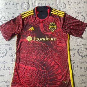 Seattle Sounders Bruce Lee jersey